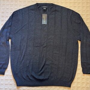 NWT Men’s soft black crewneck sweater in XL